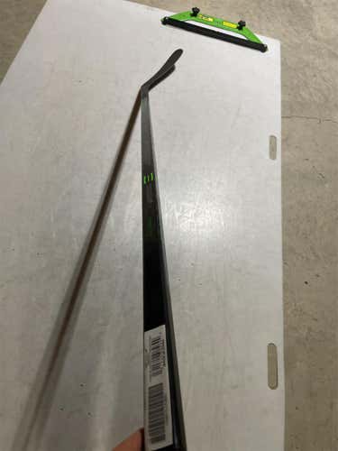 Senior Right Handed Ribcor Trigger 5 Pro Mid Pattern  Hockey Stick