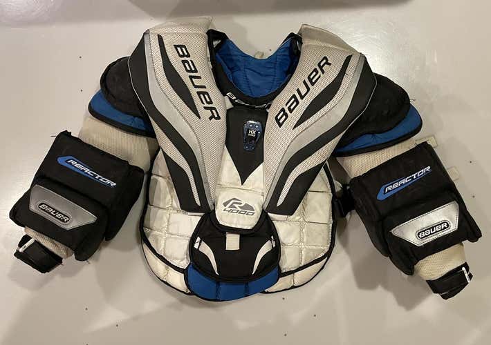 Used Small Bauer Reactor 4000 Goalie Chest Protector