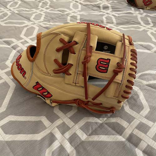 Brand New Wilson A2000 1787 Baseball Glove 11.75"