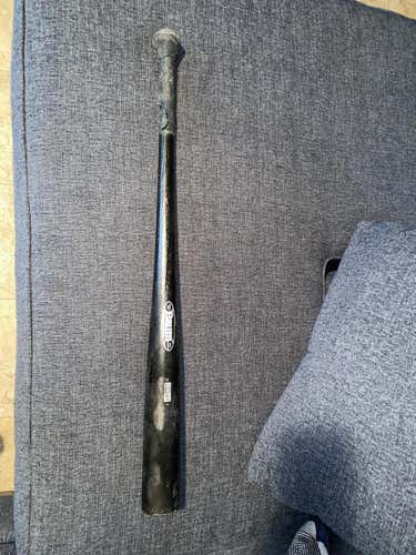32” Baum Bat