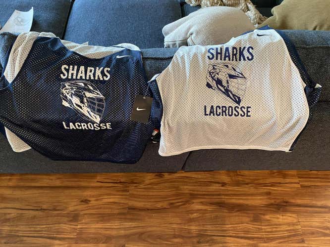 NWT Nike Navy and White Lacrosse Penny L/XL