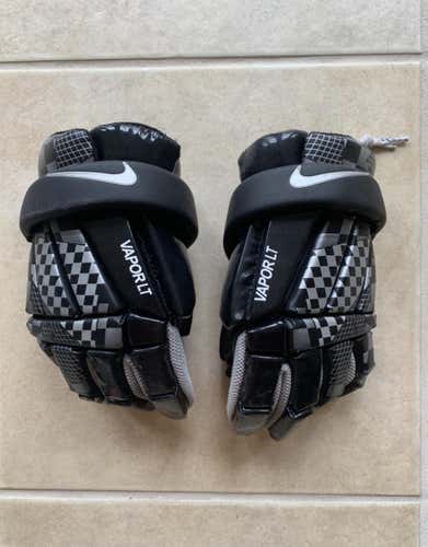 Nike Vapor LT 10” Gloves