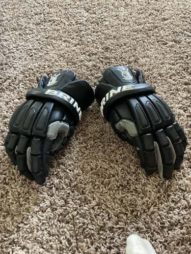 Brine lacrosse gloves Medium
