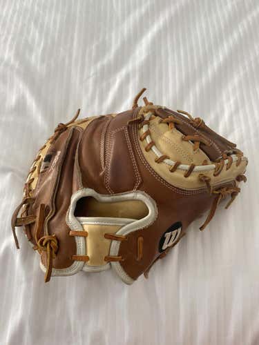 Wilson a2k catchers glove 33.5