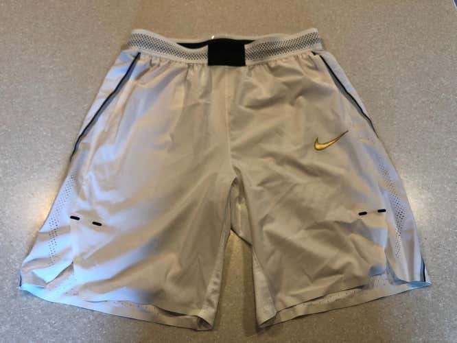 White Aeroswift 9 Men's Adult Large Nike Shorts