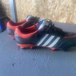 Adidas 11pro Size 10 men’s