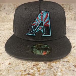 Arizona Diamondbacks fitted hat 7 1/4 Shadow Tech