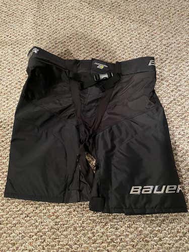 Used Large Bauer Supreme 2SPro Pant Shell