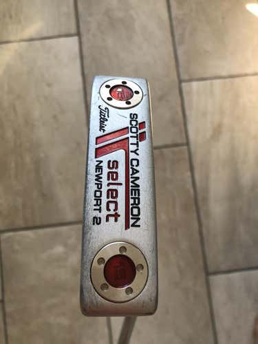 Used Blade 34" Select Newport 2 Putter
