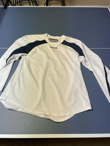 Reebok Adult XL Hockey Practice Jersey Numbered!