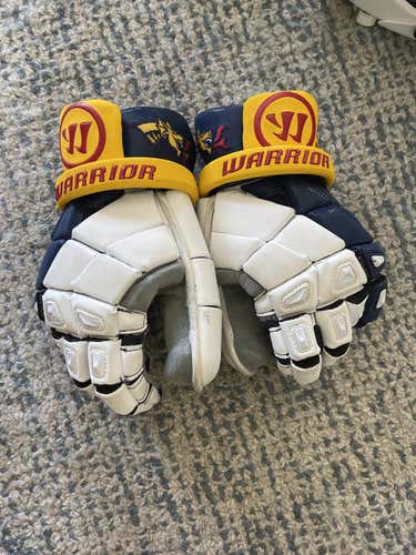 Drexel University Used Warrior 14" Nemesis Pro Goalie Gloves