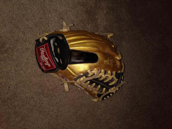 Gold Used High School/College Rawlings Right Hand Throw Baseball Glove 11.5"