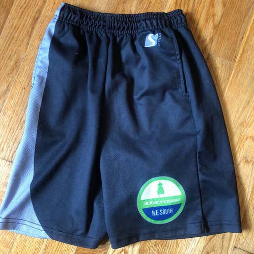 Black Used Large Other Shorts