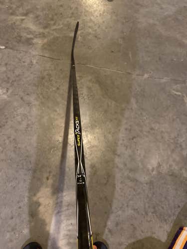 Senior Left Hand  Pro Stock Super Tacks 2.0 Hockey Stick