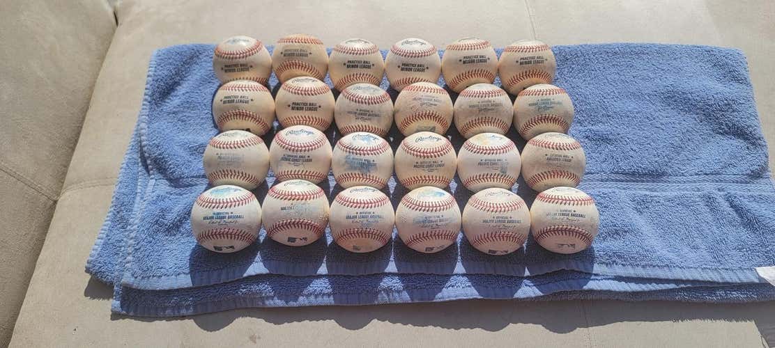 Used Rawlings Baseballs 24 Pack (2 Dozen)