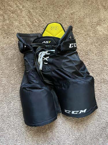 Black Used Small CCM Super Tacks AS1 Hockey Pants