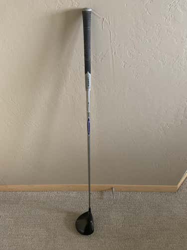 Men's Right Handed Stiff Flex 9.5 Loft 915D2 Driver