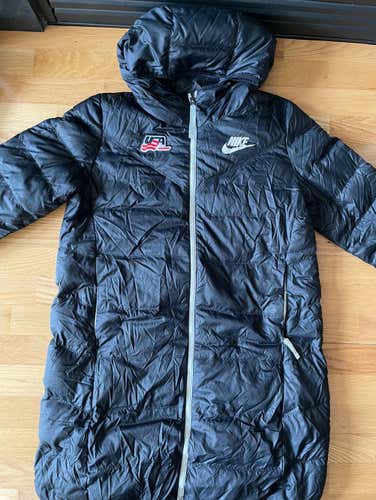 Team USA Hockey Nike Winter Jacket - WMNS L