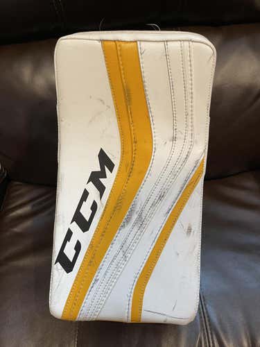 CCM Hockey goalie Blocker R1.9