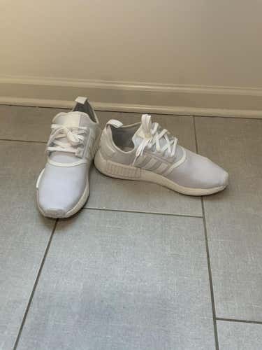 Adidas White Adult Size 12 (Women's 13) Shoes