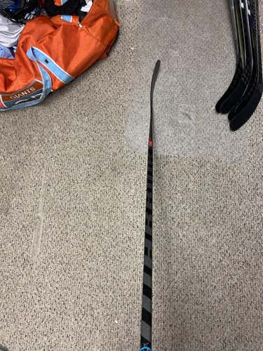 Senior Left Hand Pro Stock Covert QRE10 Hockey Stick