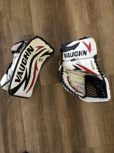 Red Used Senior Vaughn Regular Velocity 7400