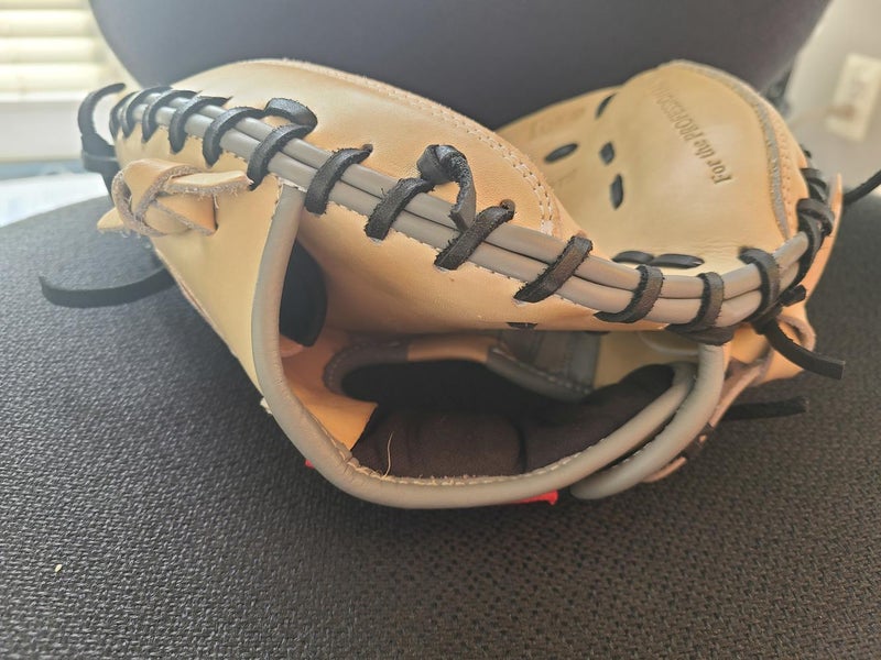 Used High School/College Rawlings Right Hand Throw Catcher's PROCM27TR Baseball Glove