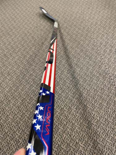 Junior Left Hand Vapor FlyLite P88 50 Flex USA Stick