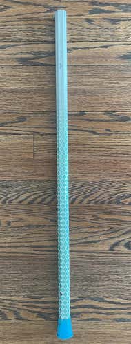 Brine Green Swizzbeat 7075 Lacrosse Shaft (Used) (Screw Included)