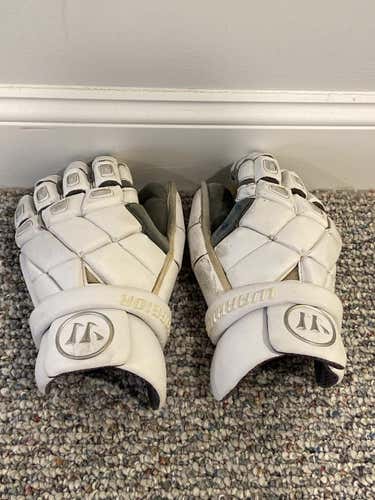 Used Warrior 13" Nemesis Pro Goalie Gloves
