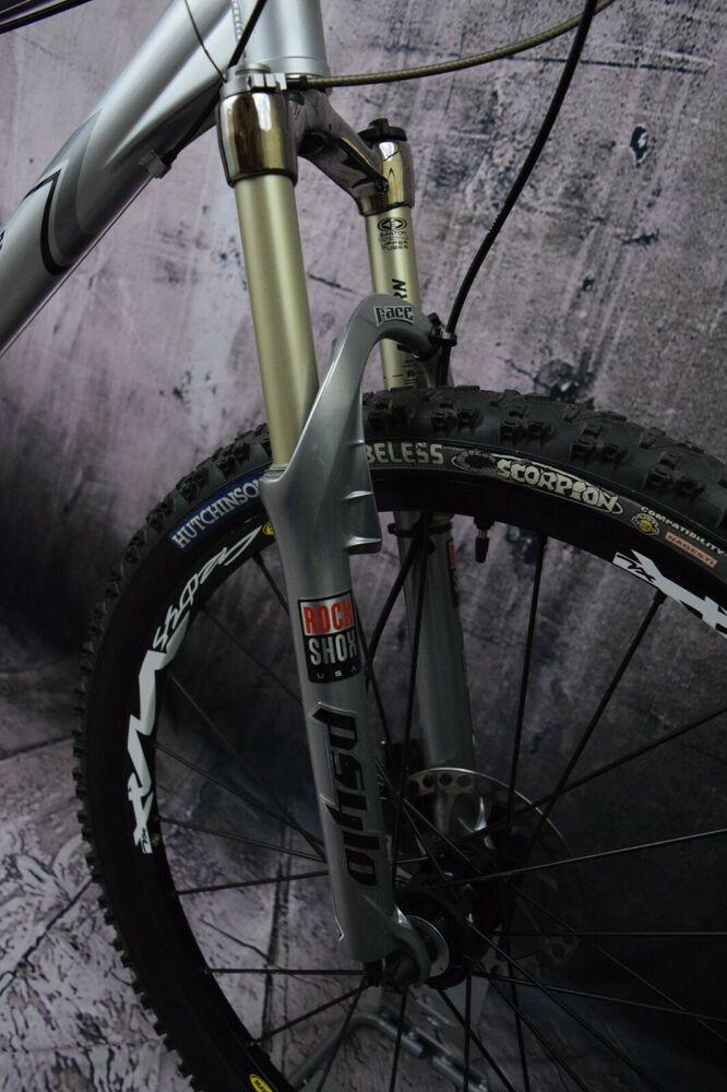 SILVER GIANT VT1 MOUNTAIN BIKE, FULL 
