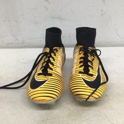Used Nike Junior 04.5 Cleat Soccer Outdoor Cleats