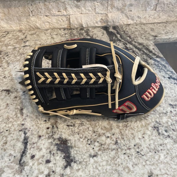 Brand New Wilson A2000 1800 Baseball Glove 12.75" (LHT)