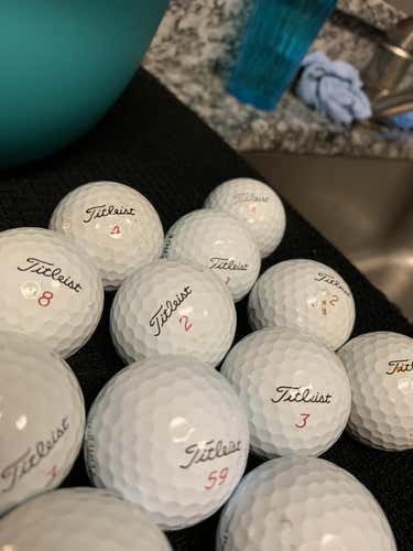 50 Used Titleist ProV1/ProV1x Golf Balls