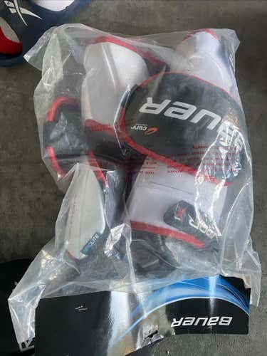 New Sr Bauer Vapor Knee Pads