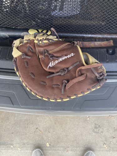 Brown High School/College First Base 12.5" Baseball Glove
