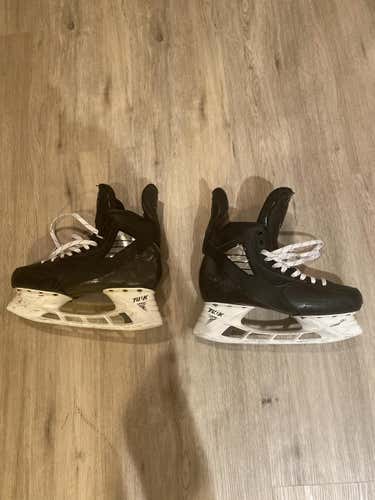 True Custom NHL Skate Size 11 Pro stock