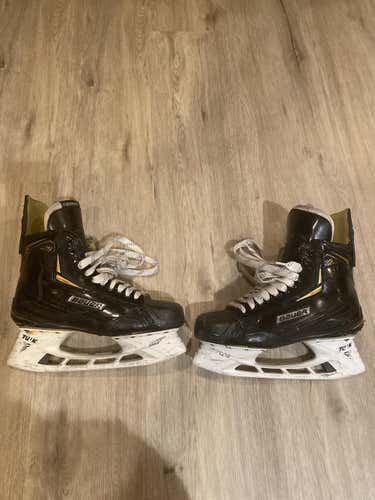 Pro Stock NHL Bauer Regular Width Size 11 Supreme 2S Pro Hockey Skates