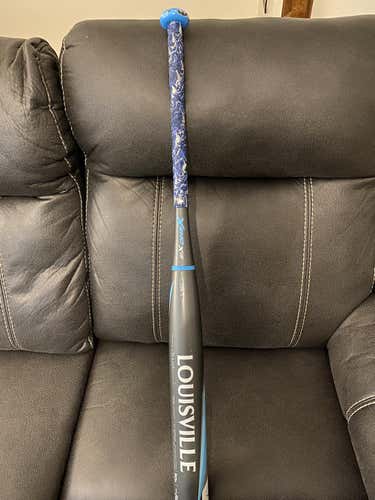 2019 Louisville Slugger (-10) 22 oz 32" Xeno Bat
