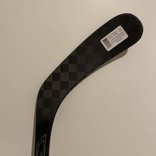Senior Right Handed Nexus 1N Toe Pattern  Hockey Stick