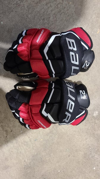 Red Used Senior Bauer Supreme 2S Pro Gloves 13"