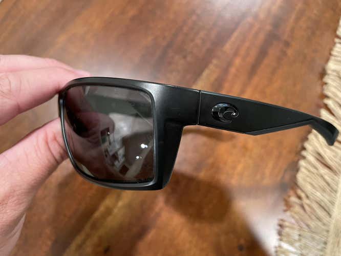 Black Unisex Large Costa Del Mar Sunglasses