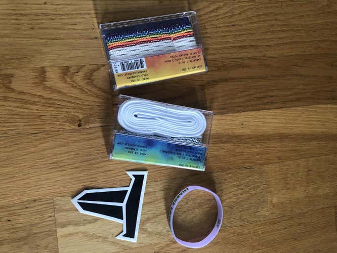 Throne Fiber 3 LE Grateful Pack