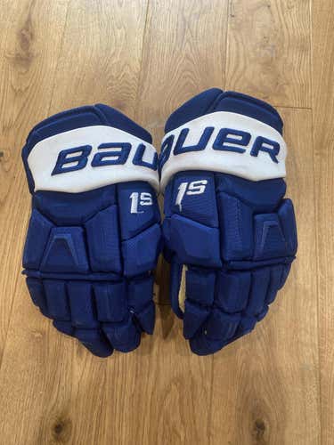 Maple Leafs Bauer Supreme 1S Gloves 13" Pro Stock
