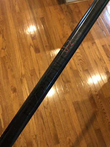 Wolf athletics Element U2 Defensive Lacrosse Shaft And Warrior Elbows Medium