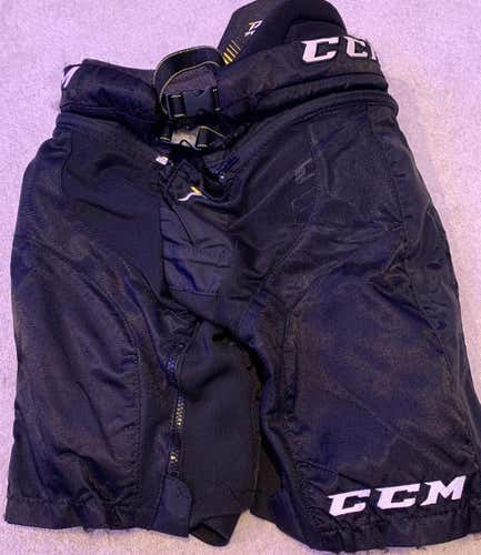 Listed Price Or Best Offer! Used Medium CCM Pro Stock Tacks 7092 Hockey Pants Black