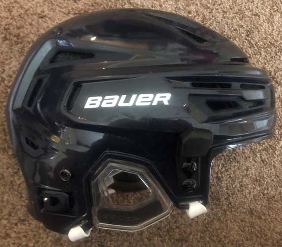 Navy Blue Used Medium Bauer Re-Akt 150 Helmet