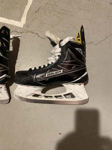 Excellent Condition - Used Senior Bauer Supreme 1S Hockey Skates Regular Width Pro Stock Size 7.5