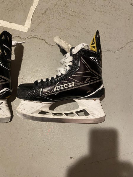 Excellent Condition - Used Senior Bauer Supreme 1S Hockey Skates Regular Width Pro Stock Size 7.5