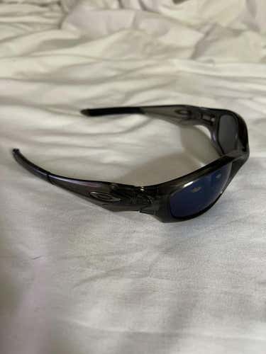 Oakley Straight Jacket Sunglasses Used Good Condition